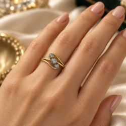 Pre Owned 18ct 3 Stone Diamond Ring ZC41 